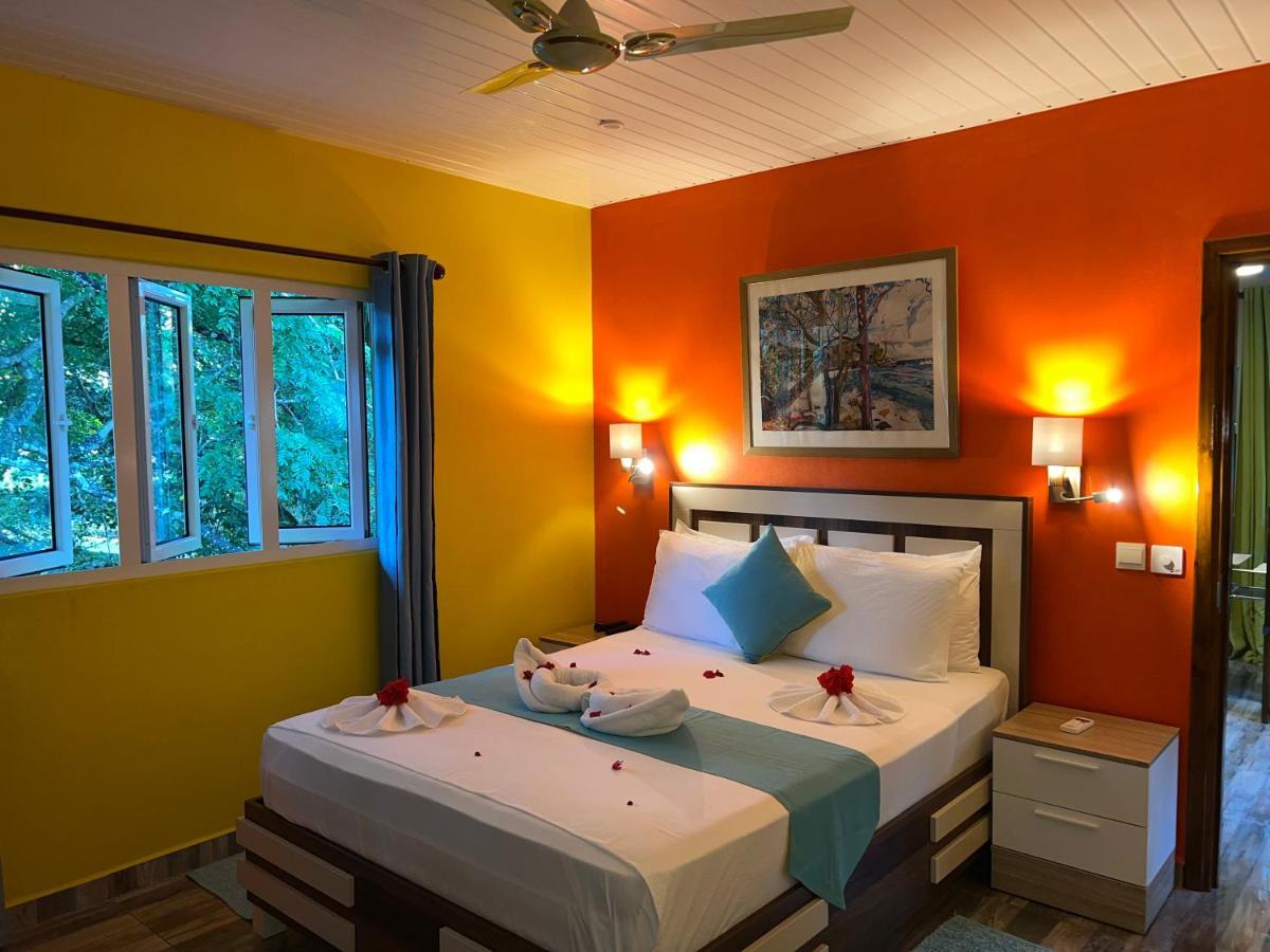 Chloe'S Cottage Self-Catering La Digue Luaran gambar
