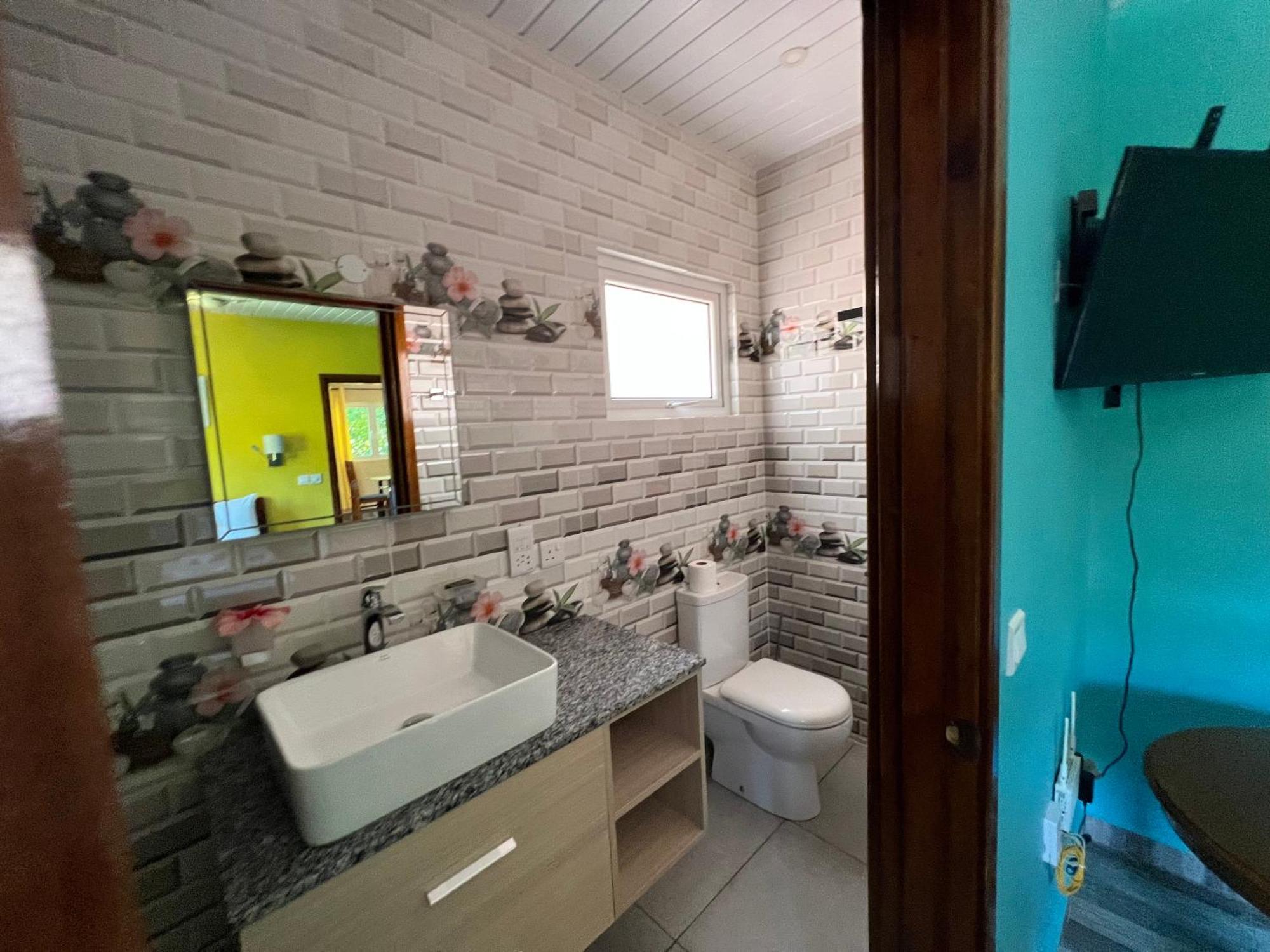 Chloe'S Cottage Self-Catering La Digue Luaran gambar