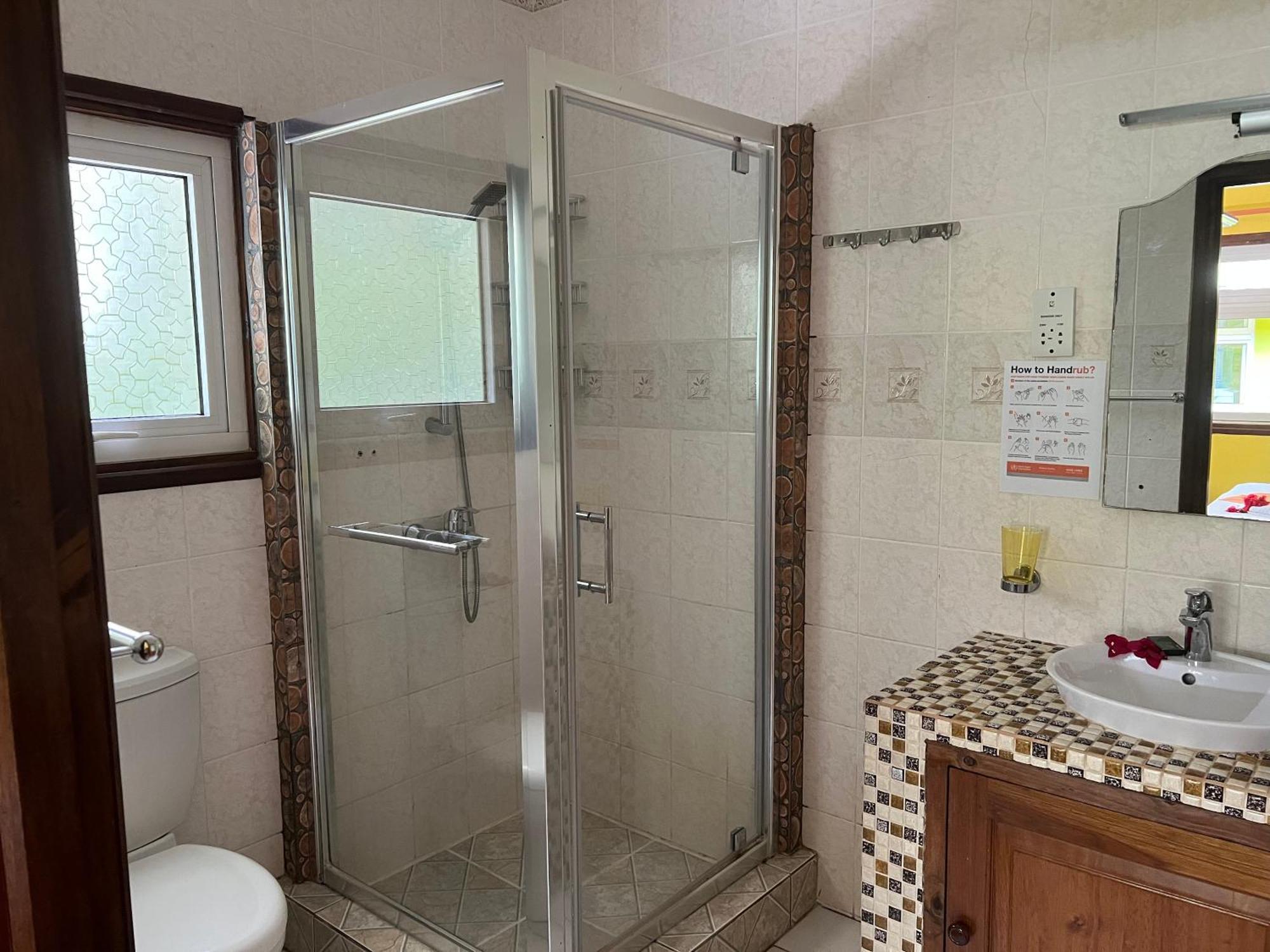 Chloe'S Cottage Self-Catering La Digue Luaran gambar