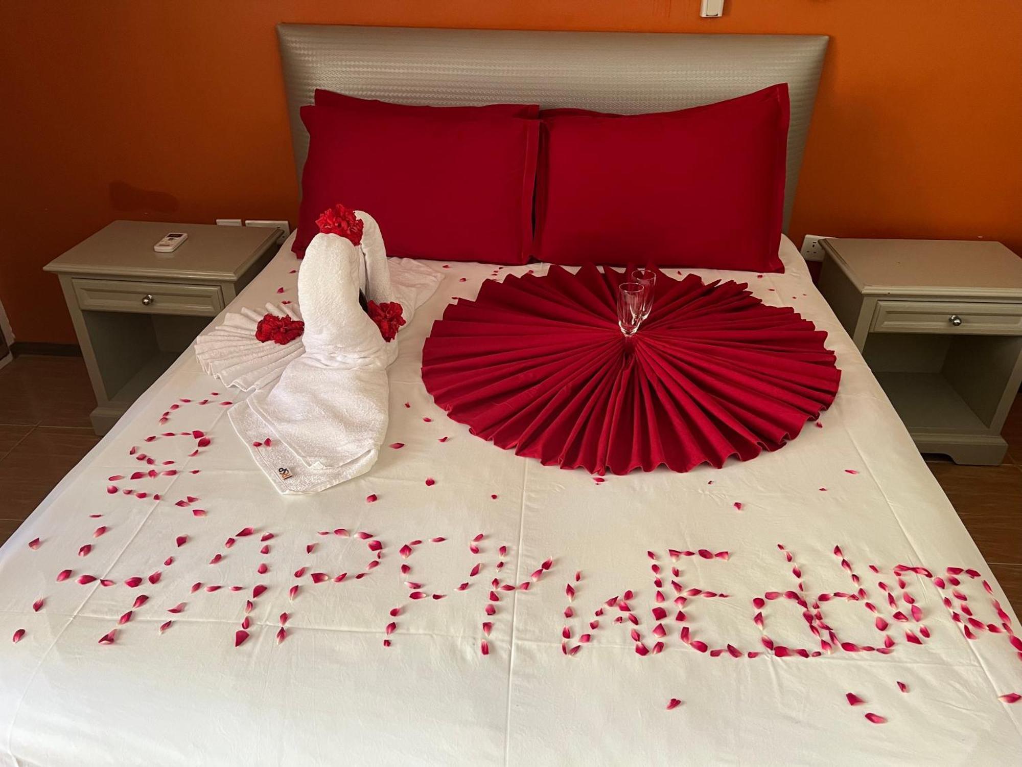 Chloe'S Cottage Self-Catering La Digue Luaran gambar