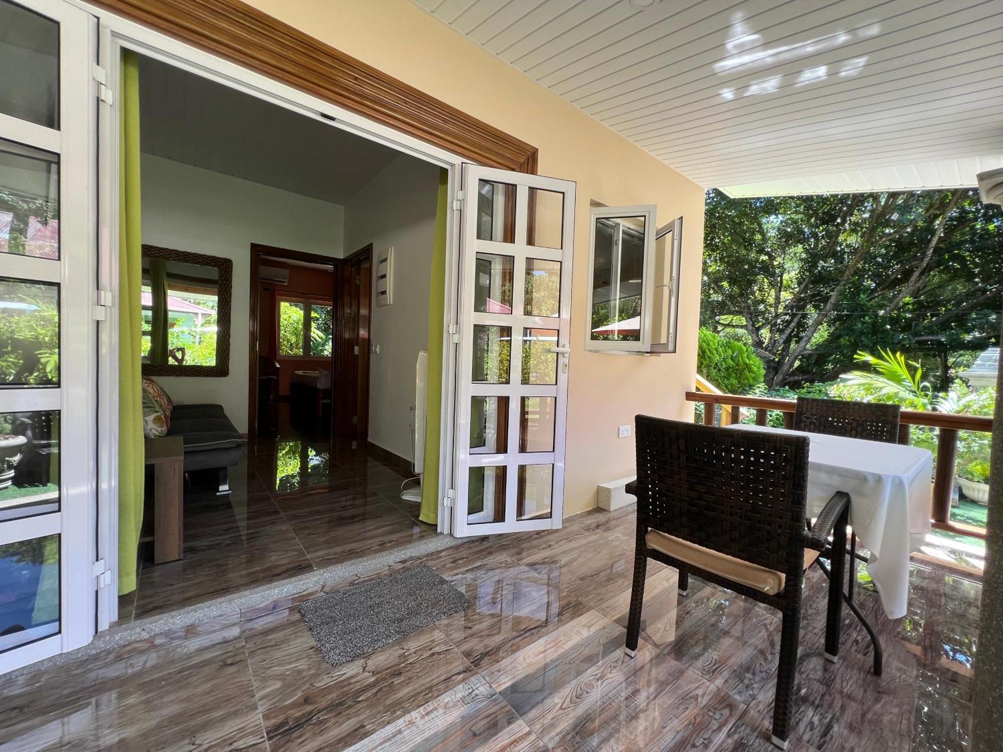 Chloe'S Cottage Self-Catering La Digue Luaran gambar