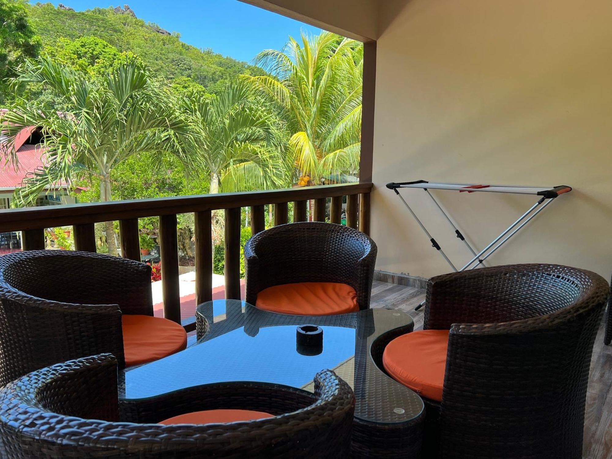 Chloe'S Cottage Self-Catering La Digue Luaran gambar